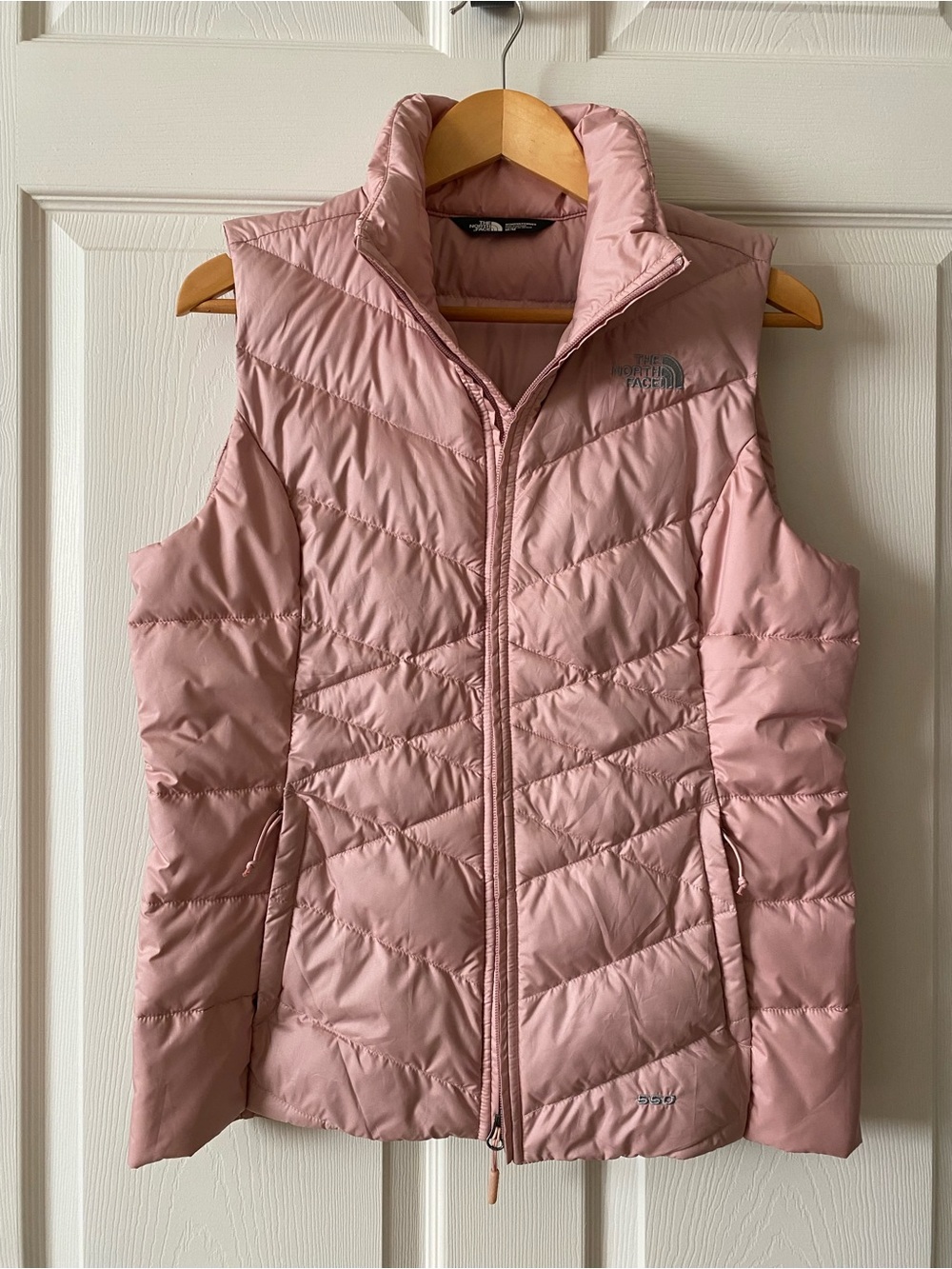The North Face 550 Women's Light Pink Quilted Insulated Vest Size M Barely Used